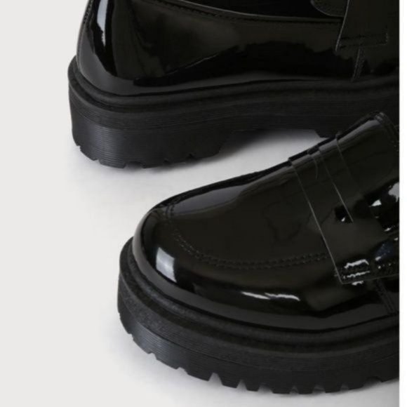 !! ANOTHER FULL RESTOCK !! Black Patent Leather Chunky Sole Penny Loafers - Picture 10 of 12